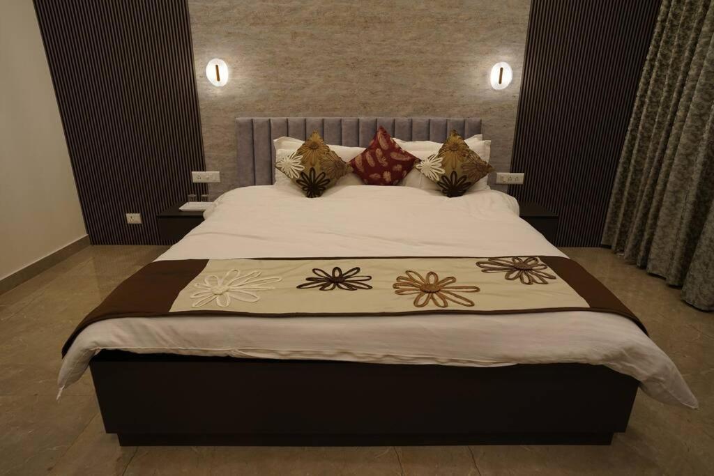 The Cerro Rico - 3 Bhk Modern Villa Kasauli Exterior foto