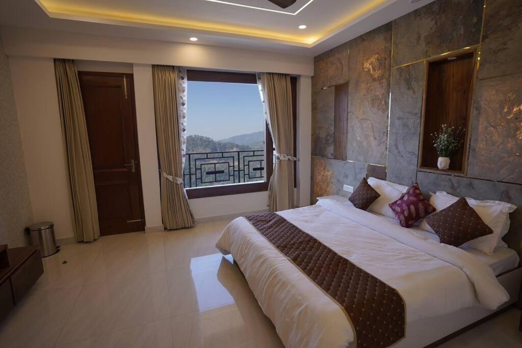 The Cerro Rico - 3 Bhk Modern Villa Kasauli Exterior foto